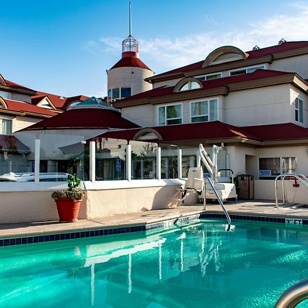 Best Western Plus Suites Hotel Coronado Island Bagian luar foto