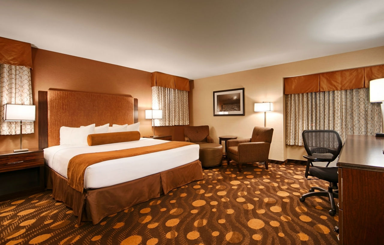 Best Western Plus Suites Hotel Coronado Island Bagian luar foto